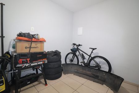Casa à venda com 195m², 1 quarto e 2 vagasEdícula - Quarto
