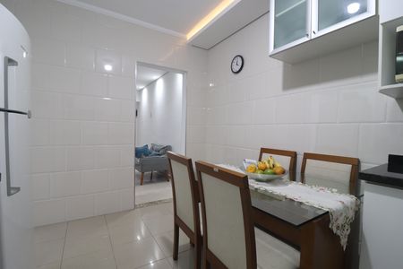 Casa à venda com 195m², 1 quarto e 2 vagasCozinha