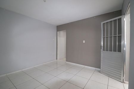 Casa à venda com 195m², 1 quarto e 2 vagasEdícula - Sala