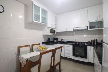 Casa à venda com 195m², 1 quarto e 2 vagasCozinha