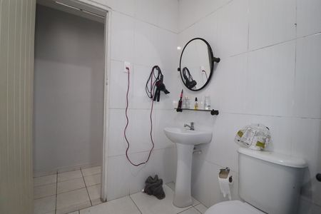 Casa à venda com 195m², 1 quarto e 2 vagasEdícula - Banheiro 2