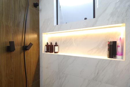 Casa à venda com 195m², 1 quarto e 2 vagasBanheiro 1