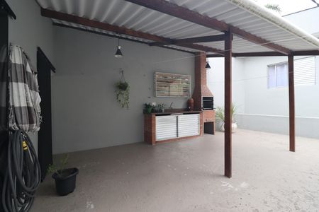 Casa à venda com 195m², 1 quarto e 2 vagasEspaço Gourmet