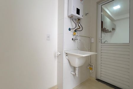 Apartamento para alugar com 43m², 2 quartos e 1 vaga Apartamento para alugar com 43m², 2 quartos e 1 vagaCozinha e Área de Serviço