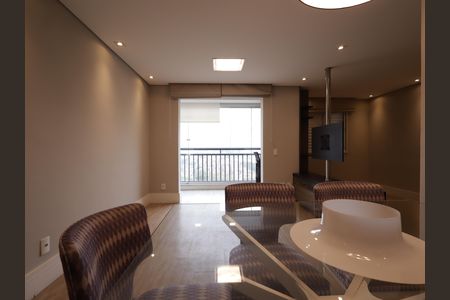 Sala de apartamento para alugar com 2 quartos, 67m² em Parque Reboucas, São Paulo