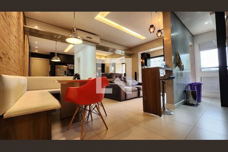 Apartamento para alugar com 68m², 2 quartos e 1 vaga Apartamento para alugar com 68m², 2 quartos e 1 vagaSala de Jantar