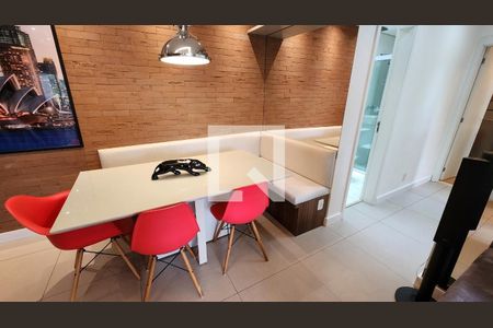 Apartamento para alugar com 68m², 2 quartos e 1 vaga Apartamento para alugar com 68m², 2 quartos e 1 vagaSala de Jantar