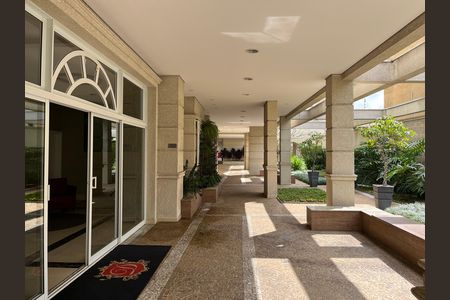 Apartamento à venda com 200m², 3 quartos e 4 vagas Apartamento à venda com 200m², 3 quartos e 4 vagasÁrea comum