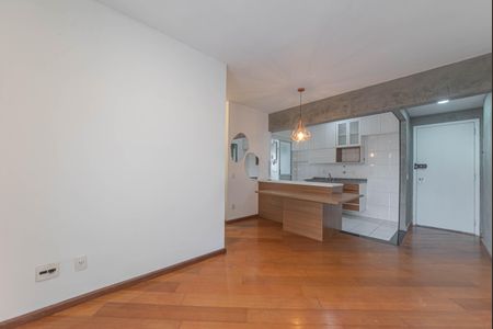 Sala de apartamento para alugar com 2 quartos, 60m² em Campo Belo, São Paulo