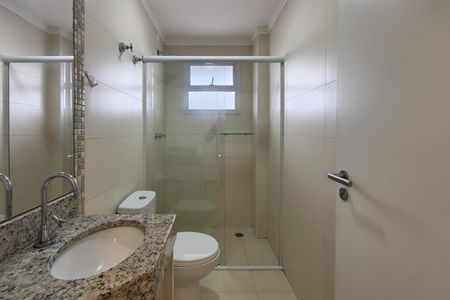 Apartamento para alugar com 116m², 3 quartos e 2 vagas Apartamento para alugar com 116m², 3 quartos e 2 vagasBanheiro