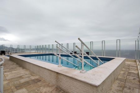 Apartamento para alugar com 116m², 3 quartos e 2 vagas Apartamento para alugar com 116m², 3 quartos e 2 vagasÁrea comum - Piscina