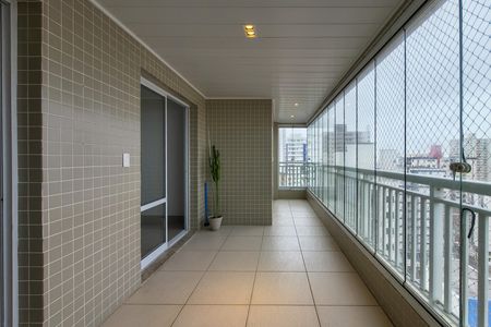 Apartamento para alugar com 116m², 3 quartos e 2 vagas Apartamento para alugar com 116m², 3 quartos e 2 vagasSacada