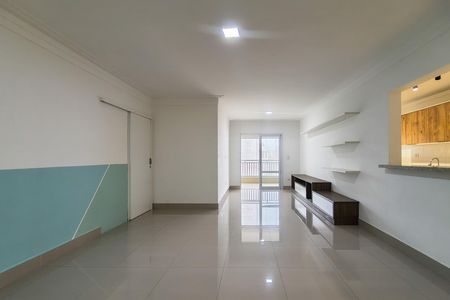 Apartamento para alugar com 116m², 3 quartos e 2 vagas Apartamento para alugar com 116m², 3 quartos e 2 vagasSala