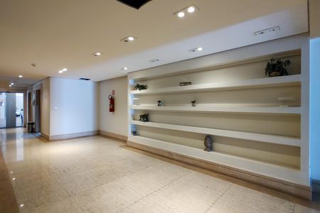 Apartamento para alugar com 116m², 3 quartos e 2 vagas Apartamento para alugar com 116m², 3 quartos e 2 vagasHall de entrada