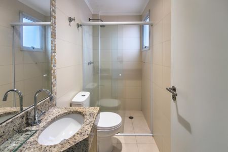 Apartamento para alugar com 116m², 3 quartos e 2 vagas Apartamento para alugar com 116m², 3 quartos e 2 vagasBanheiro da Suíte