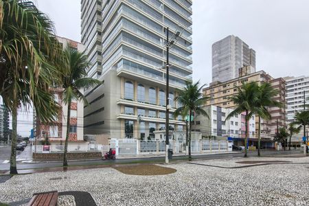 Apartamento para alugar com 116m², 3 quartos e 2 vagas Apartamento para alugar com 116m², 3 quartos e 2 vagasFachada