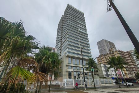 Apartamento para alugar com 116m², 3 quartos e 2 vagas Apartamento para alugar com 116m², 3 quartos e 2 vagasFachada