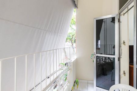 Apartamento à venda com 75m², 2 quartos e sem vagaVaranda do Quarto 1