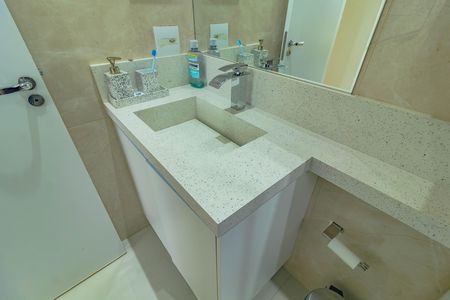 Apartamento para alugar com 68m², 2 quartos e 1 vaga