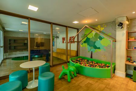 Apartamento para alugar com 68m², 2 quartos e 1 vaga