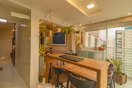 Apartamento para alugar com 68m², 2 quartos e 1 vaga
