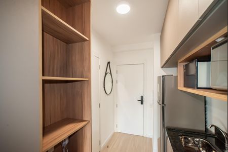 Studio à venda com 26m², 1 quarto e sem vaga Studio à venda com 26m², 1 quarto e sem vagaCozinha