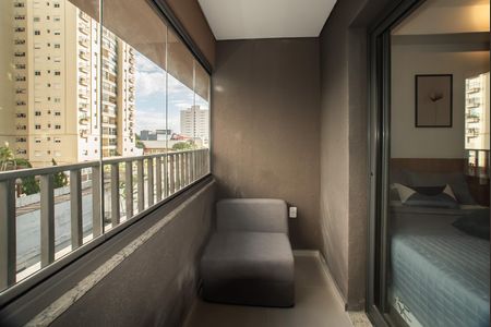 Studio à venda com 26m², 1 quarto e sem vaga Studio à venda com 26m², 1 quarto e sem vagaVaranda