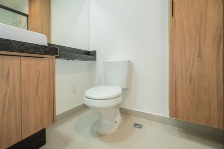 Studio à venda com 26m², 1 quarto e sem vaga Studio à venda com 26m², 1 quarto e sem vagaBanheiro