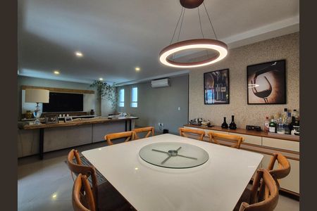 Apartamento para alugar com 389m², 3 quartos e 4 vagas