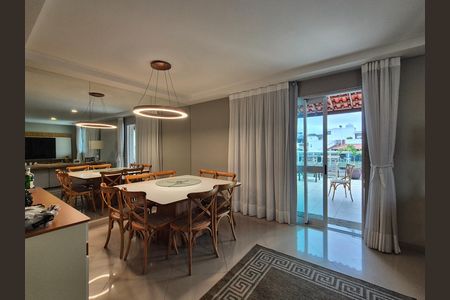 Apartamento para alugar com 389m², 3 quartos e 4 vagas
