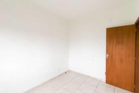 Quarto 2 de apartamento para alugar com 2 quartos, 47m² em Vila Silveira Martins, Cachoeirinha