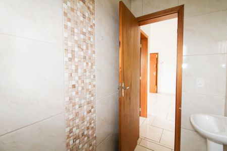 Apartamento para alugar com 47m², 2 quartos e 1 vaga Apartamento para alugar com 47m², 2 quartos e 1 vagaBanheiro