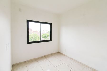 Quarto 2 de apartamento para alugar com 2 quartos, 47m² em Vila Silveira Martins, Cachoeirinha
