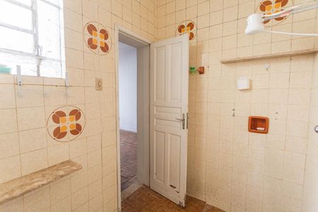 Casa para alugar com 140m², 3 quartos e 1 vaga Casa para alugar com 140m², 3 quartos e 1 vagaBanheiro da Suíte
