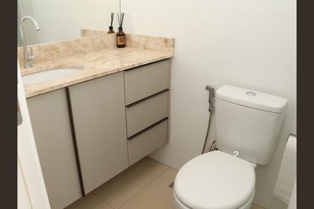 Apartamento à venda com 100m², 3 quartos e 2 vagasBanheiro da Suíte 1