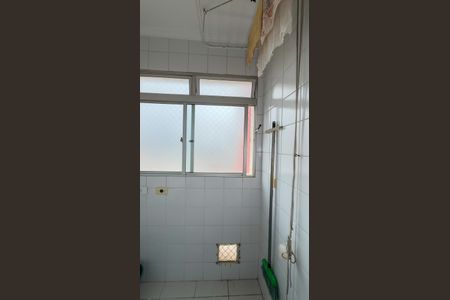 Apartamento à venda com 54m², 2 quartos e 1 vaga Apartamento à venda com 54m², 2 quartos e 1 vagaCozinha e Área de Serviço
