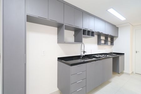 Apartamento para alugar com 34m², 2 quartos e sem vagaSala/Cozinha/área de serviço 