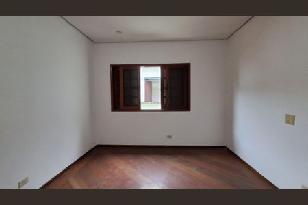 Casa à venda com 330m², 5 quartos e 4 vagas Casa à venda com 330m², 5 quartos e 4 vagasSuíte 2