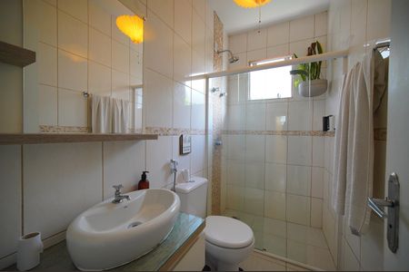 Casa para alugar com 200m², 3 quartos e 1 vagaBanheiro da Suíte