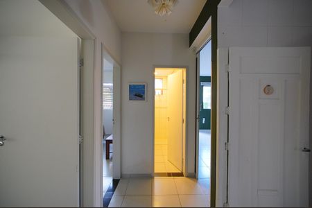 Casa para alugar com 200m², 3 quartos e 1 vagaBanheiro Corredor