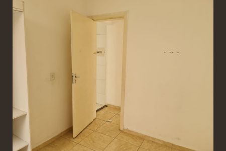 Apartamento para alugar com 42m², 2 quartos e sem vaga Apartamento para alugar com 42m², 2 quartos e sem vagaQuarto