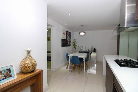 Apartamento para alugar com 75m², 2 quartos e 1 vaga Apartamento para alugar com 75m², 2 quartos e 1 vagaSala/Cozinha