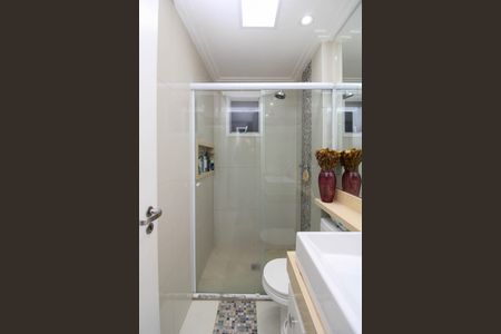 Apartamento para alugar com 75m², 2 quartos e 1 vaga Apartamento para alugar com 75m², 2 quartos e 1 vagaBanheiro da Suíte