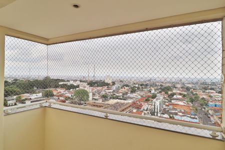 Sacada de apartamento para alugar com 2 quartos, 70m² em Umuarama, Uberlândia