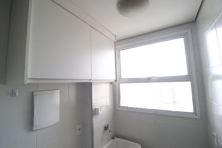 Apartamento para alugar com 70m², 2 quartos e 2 vagasCozinha e Área de Serviço