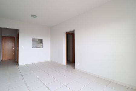 Sala de apartamento para alugar com 2 quartos, 70m² em Umuarama, Uberlândia