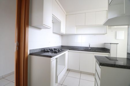 Apartamento para alugar com 70m², 2 quartos e 2 vagasCozinha