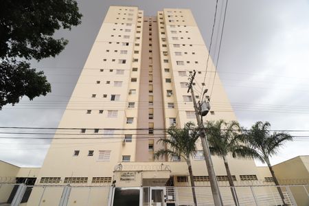 Apartamento para alugar com 70m², 2 quartos e 2 vagasFachada