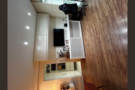 Apartamento para alugar com 83m², 2 quartos e 1 vaga
