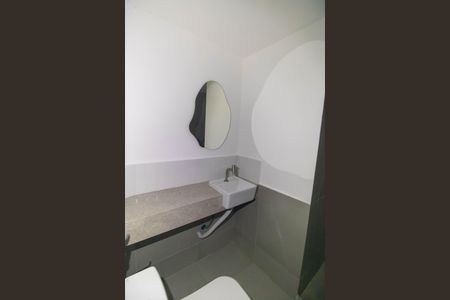 Apartamento à venda com 70m², 3 quartos e sem vaga Apartamento à venda com 70m², 3 quartos e sem vagaBanheiro da Suíte